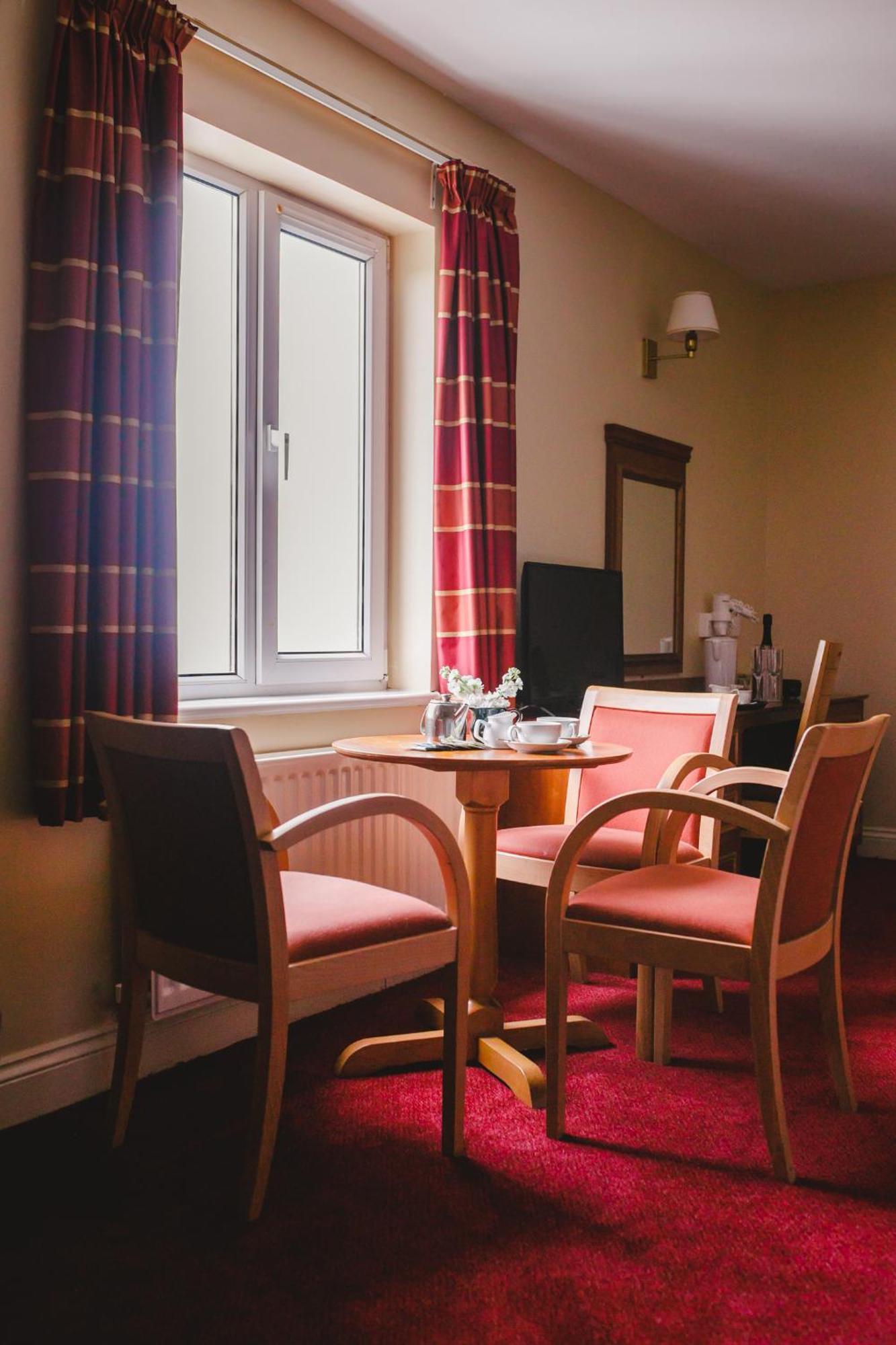 On The Coast Hotel Portrush